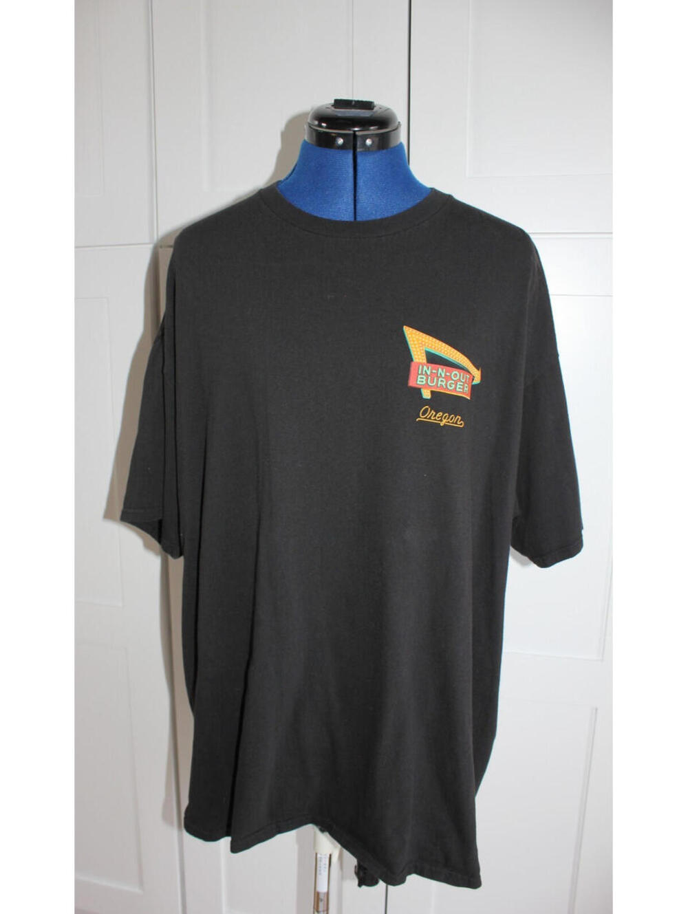 In-N-Out Burger OREGON Black T Shirt Adult Size 2XL Sunset Cars 60's 70's